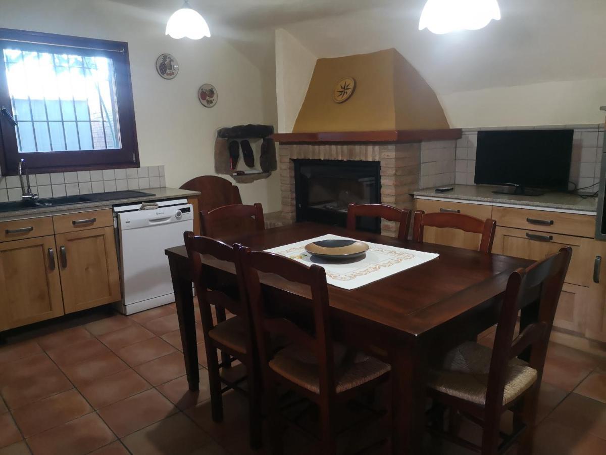 Casa rural, masia antigua restaurada Begur Bagian luar foto